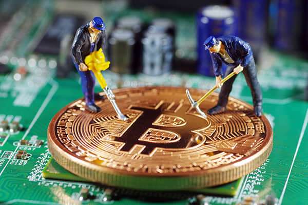 旭辉与恒基兆业互换项目公司股权 预计录得亏损5亿元
